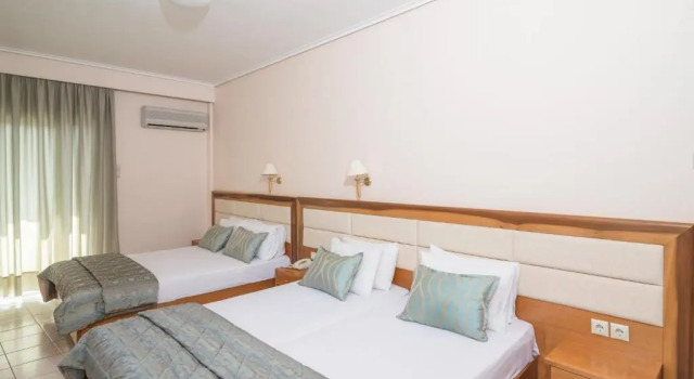 Трёхместный номер Standard Regina Mare Hotel