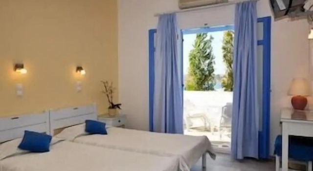 Одноместный номер Standard с балконом Panorama Paros