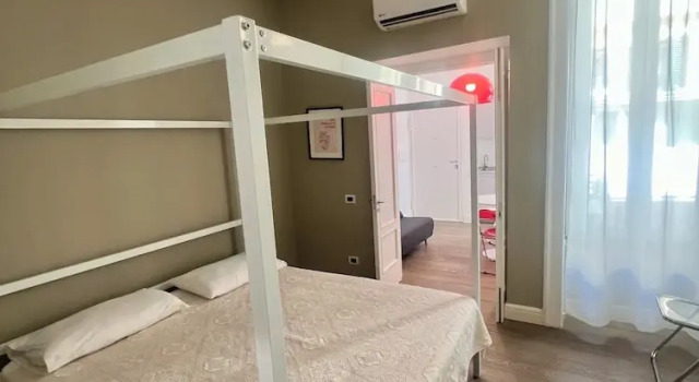 Deluxe Apartment Lion Suite