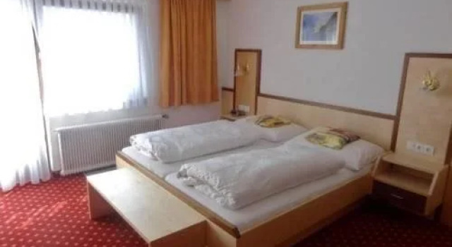 Gästehaus Schöpf, Rezerwuj Hotel Arzl im Pitztal Pitztal