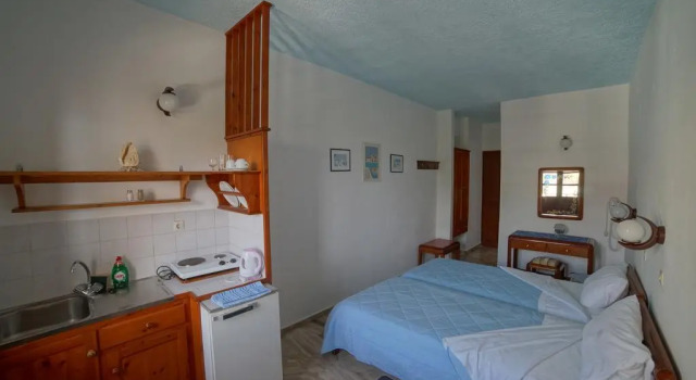 Nefeli Hotel
