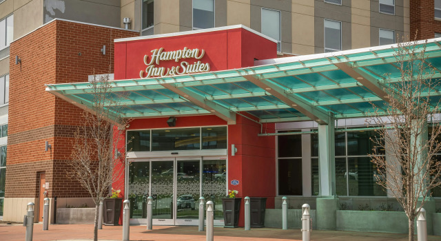 Hampton Inn & Suites Erie Bayfront