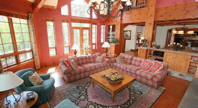 Townhome in Beaver Creek with Mountain View by RedAwning, Забронировать Отель Отели Бивер-Крик 3 звезды, рядом с Гонконгский Диснейленд, 3*