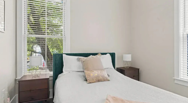 Апартаменты The Peach House- Near Downtown