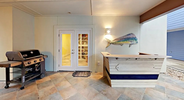 Banyan Beach House - Three Bedroom House