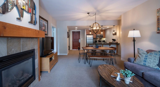 Ski Condo with Mountain and Resort View - Fraser Crossing/Founders Pointe Select-Rated 4457