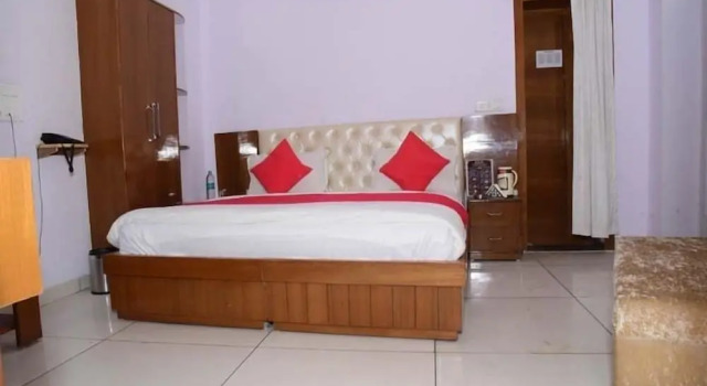 Двухместный номер Deluxe Hotel R.K. Regency