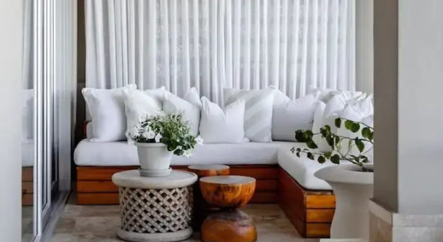 Апартаменты Clifton Views - Oceanfront Home