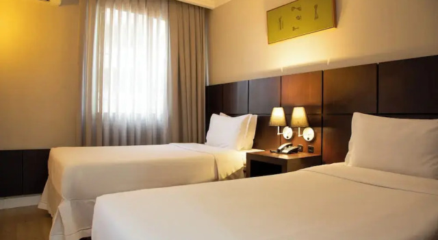 Трёхместный номер Superior Slaviero Hotel Curitiba Shopping