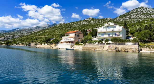 Toma - 5m From the sea With Parking - A1