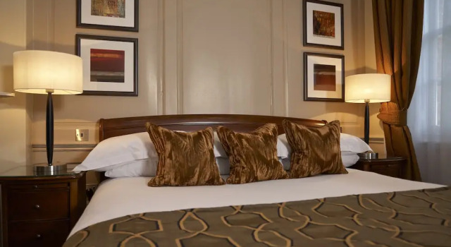 Двухместный номер Grand Sir Christopher Wren Hotel