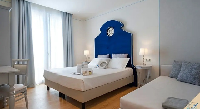 Incanto di Luna Hotel, Забронировать Отель Отели Лугана-ди-Сирмионе с парковкой, Парковка
