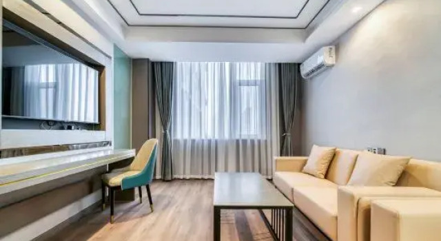 Люкс Business Super 8 Selected Hotel (Liaocheng Dongchang West Road Branch)