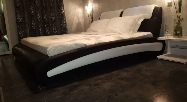 Crispi relax, Prenota Hotel Trevi Roma