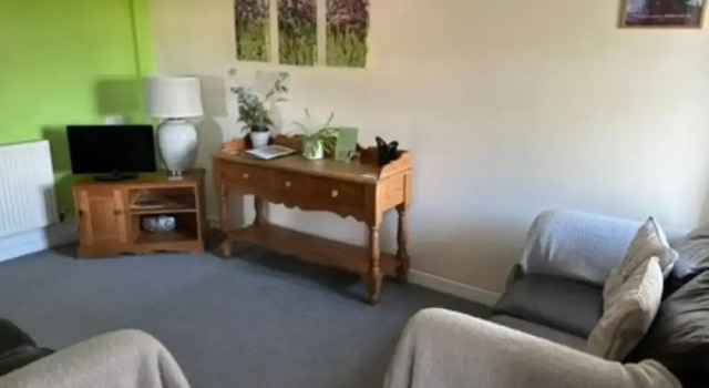 Peaceful Cottage in Sound Healing Retreat, Prenota Casa vacanze Hotel a Dyfed con parcheggio, Parcheggio