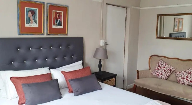 Garden Corner Guesthouse, Забронировать Отель Бофорт-Уэст провинция Западный Кейп