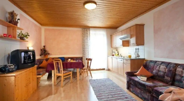 Апартаменты Standard c 1 комнатой с балконом Appartements Hartlbauer