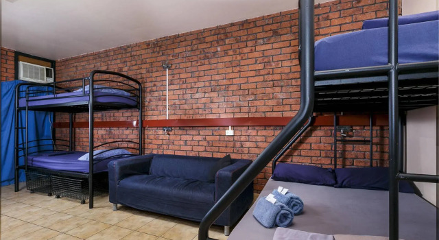 Haven Backpacker Resort, Забронировать Курортный отель Алис-Спрингс Северная Аделаида, рядом с Гольф-клуб Alice Springs