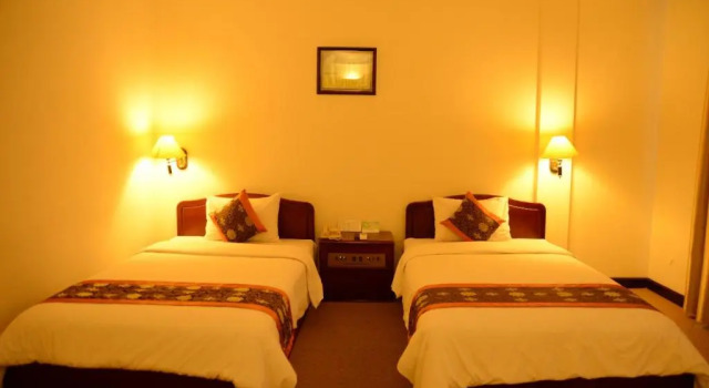 Двухместный номер Deluxe Saigontourane Hotel