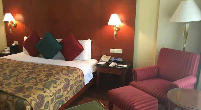 Двухместный номер Premier The Lalit Mumbai