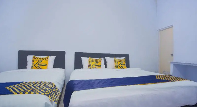 Standard- værelse SPOT ON 3119 Hotel Kurnia