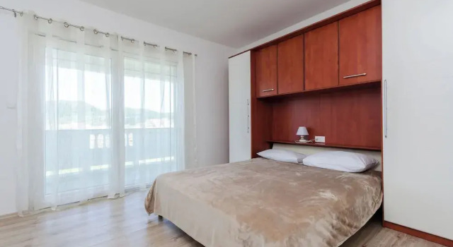 Apartment Marica, Prenota Appartamento Hotel a Isole Quarnerine con parcheggio, Parcheggio