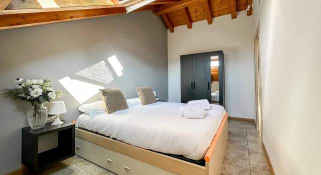COLOMBERA by Design Studio, Book Boutique Hotels in Bellano with Parking, Parking