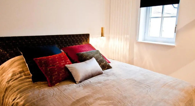 New Appartement La Chambre à Côté "St Louis", Varaa Huoneisto Hotellit Metz pysäköinnillä, Pysäköinti