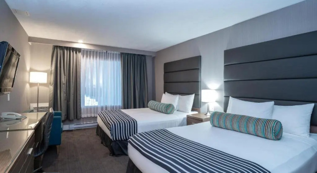 Четырёхместный номер Standard Sandman Hotel Edmonton West