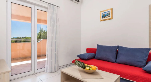 Apartment Tea Bardonecchia 30749, Varaa Huoneisto Hotellit Kvarner Islands uima-altaalla, Uima-allas