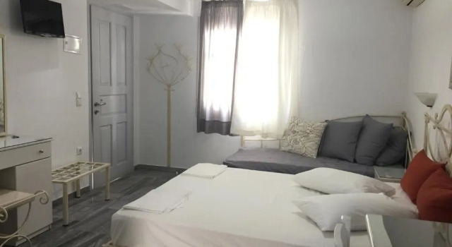 Студия Naxos Dream Aphrodite Studios