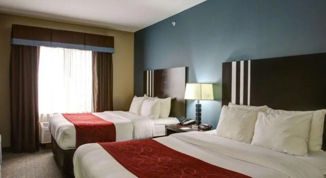 Номер Standard Comfort Suites Bastrop
