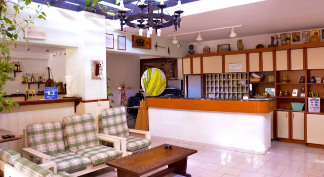 Lefka Hotel, Apartments & Studios