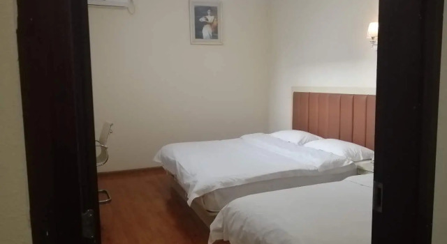 Люкс Pai Hotel Kunming West Mountain Nanya Fengqing