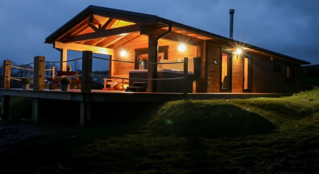 Bryn Eiddon Log Cabin, Забронировать Дом для отпуска Виллы Сноудония, Вилла