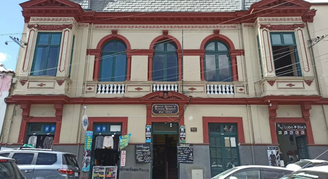 Cañada Strongest 1457, Забронировать Отель Ла-Пас департамент Ла-Пас, рядом с Buenos Aires Teleferico Station