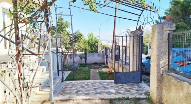 Two Bedrooms House Near Athens Airport, Забронировать Дом для отпуска Виллы Спата - Артемида, Вилла