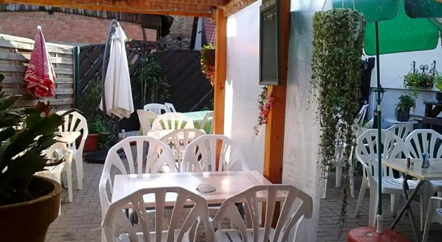 Hostellerie La Boheme, Book Hotel  