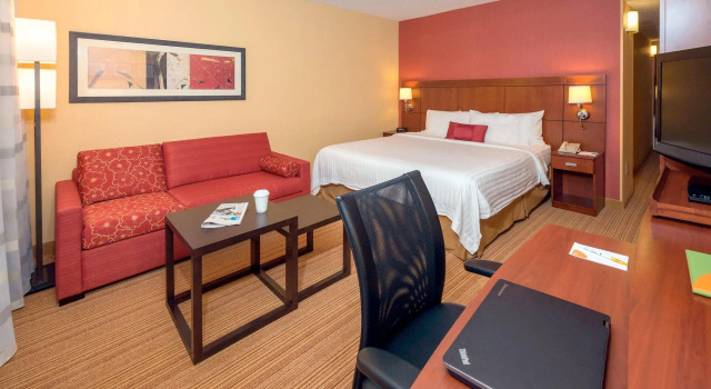Двухместный номер Standard Courtyard Winston-Salem Hanes Mall