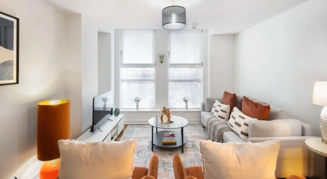 5 Mins Walk to Moorgate Tranquil City Retreat, Varaa Huoneisto Asunnot kohteessa Merseyside, Huoneisto