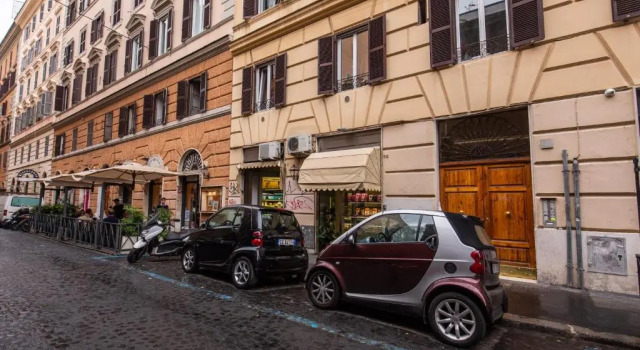 Guest House o Affittacamere La Civetta di Trastevere B, Забронировать Отель Отели Рима с завтраком, рядом с Театр Арджентина, Завтраки