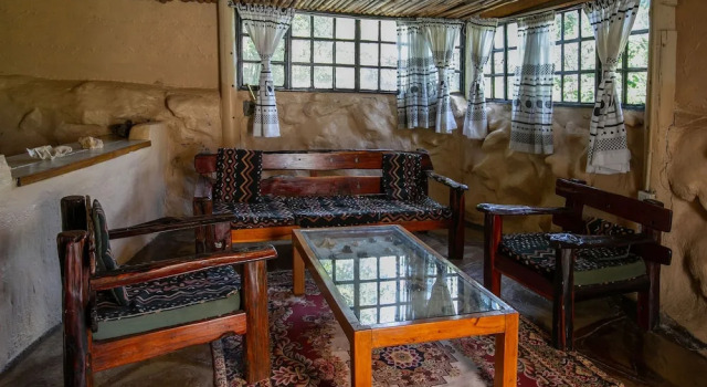 Коттедж Punda Milias Lodge