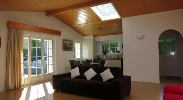 Jade B&B, Prenota Bed & breakfast Port-Valais Canton Vallese