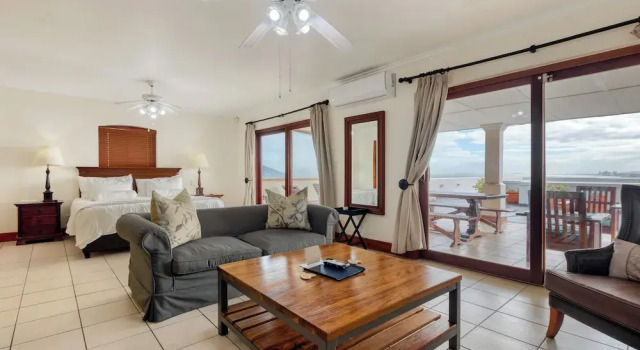 Двухместный номер Standard Пентхаус с балконом и с видом на море Berg en Zee Guesthouse