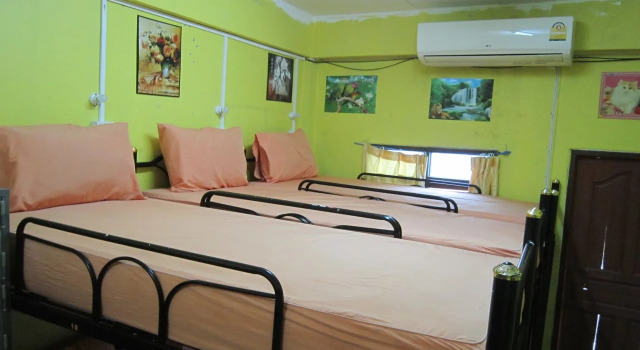 Lucky Hostel