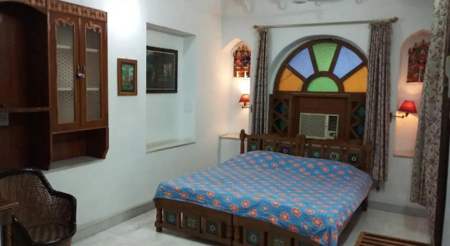 Номер Economy Haveli Braj Bhushanjee Heritage Hotel and Museum