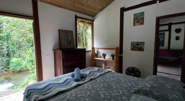 casa na cachoeira