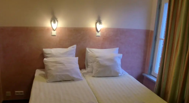 Трёхместный номер Budget Hotel Neutraal