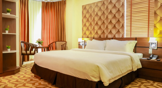 3MG Lakeside Hotel
