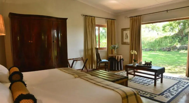 Коттедж с 5 комнатами Tala Game Reserve